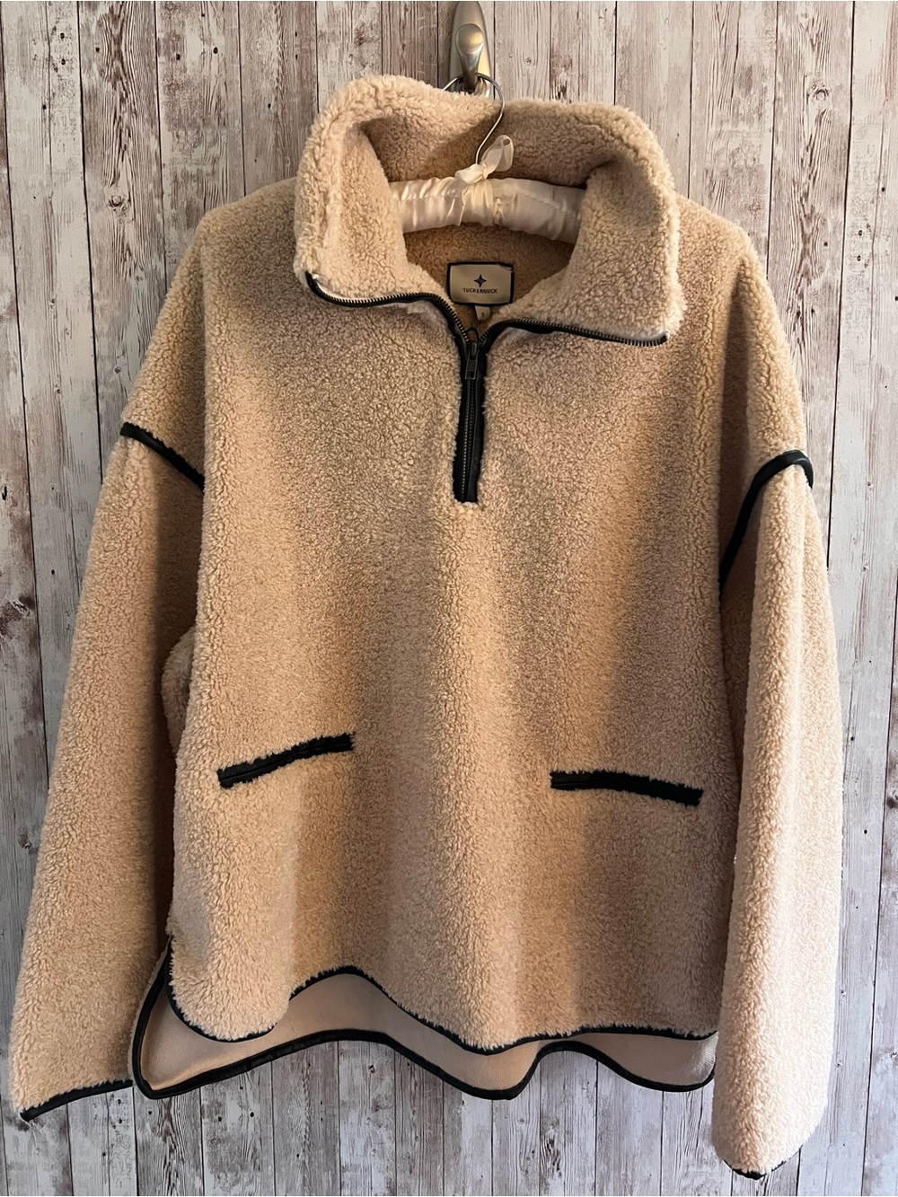 Tuckernuck Rhodes Shearling Pullover Black Trim 1/4 Zip Comfy Cozy Fall NEW S